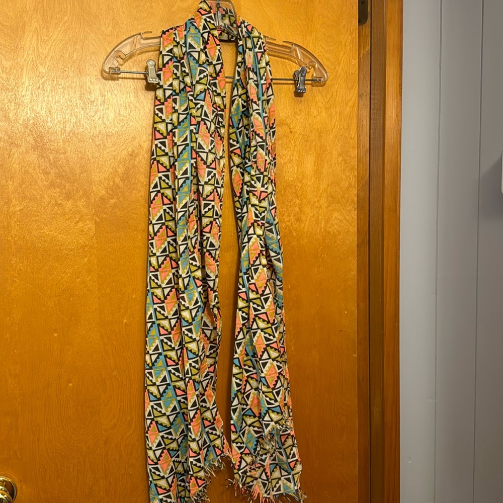 Geometric colorful scarf